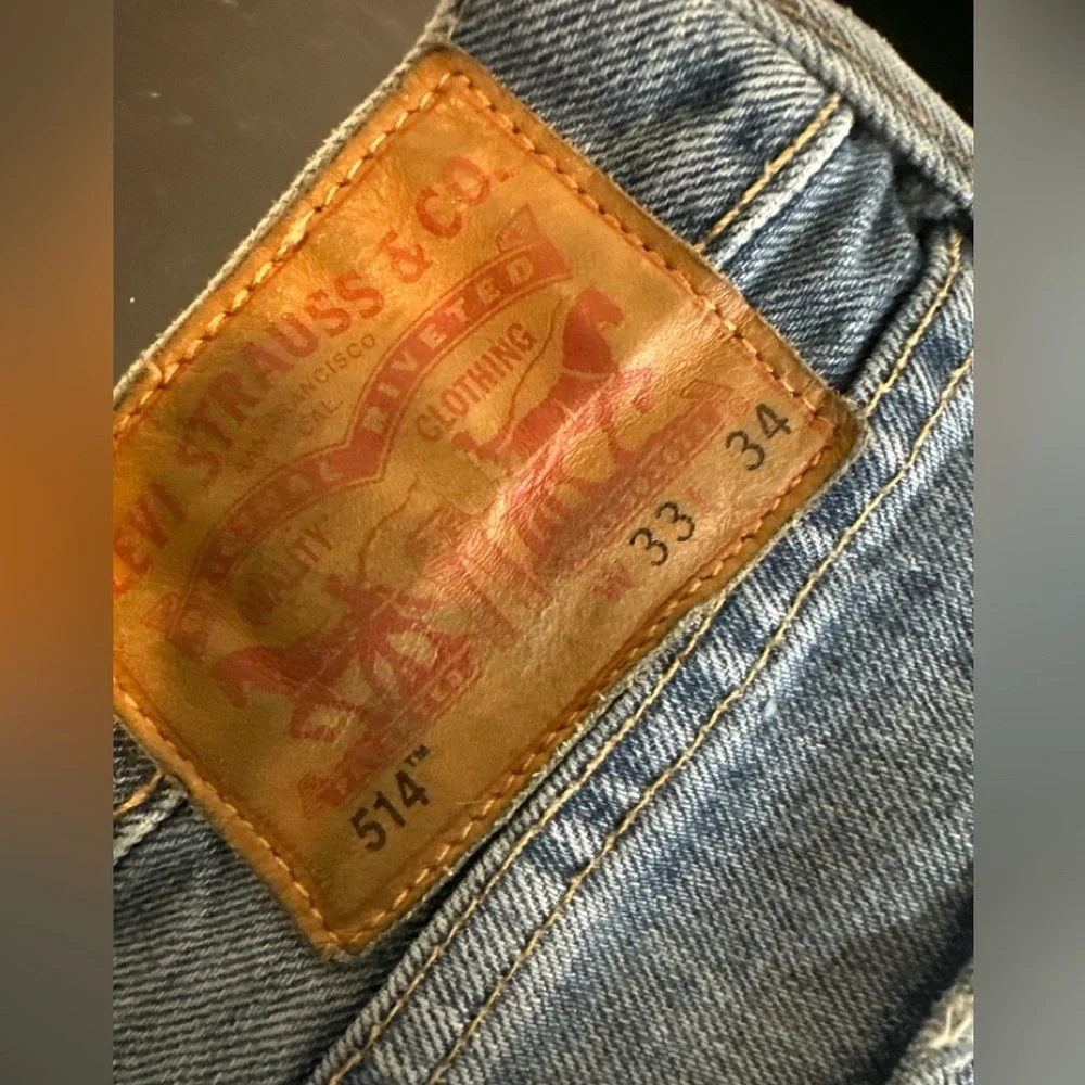 Levi’s 514 Distressed Men's Jeans